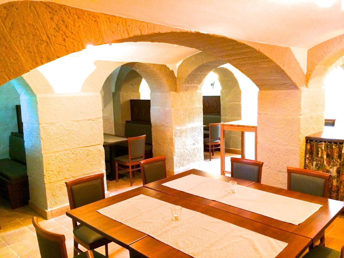 Hotel Garni Demmel & Cie Rohrsheim ภายนอก รูปภาพ